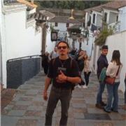 Profesor verificado de Física y Matemáticas – Máster en Astrofísica